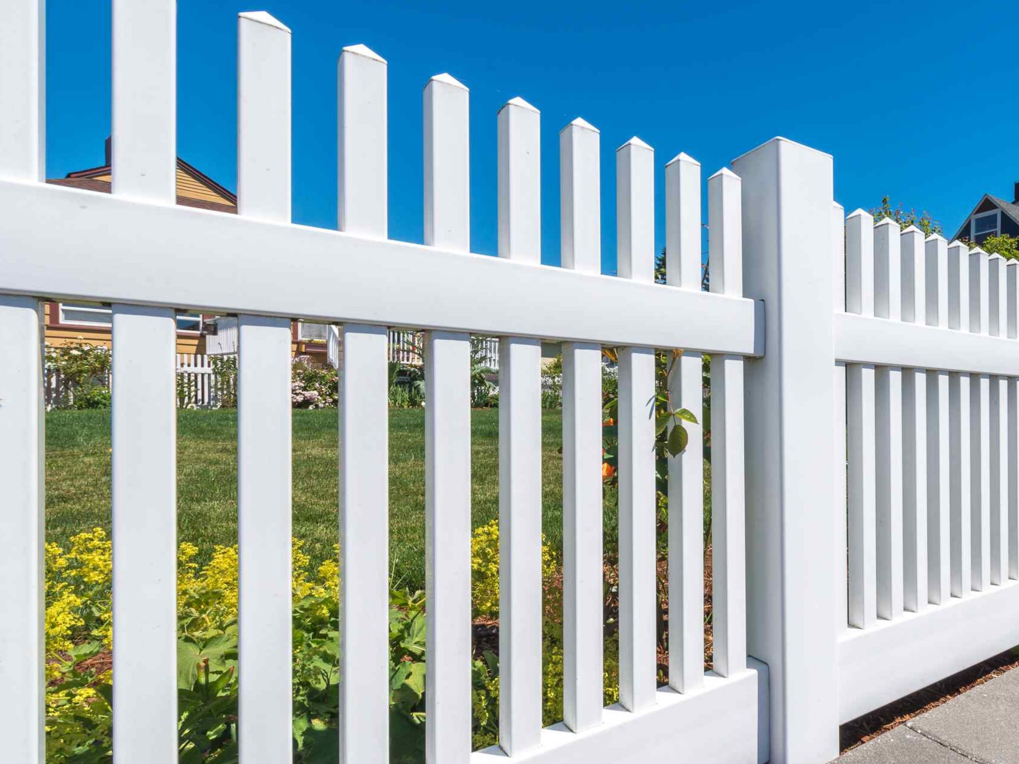 Vinyl Decorative Fencing in Rowesville, South Carolina